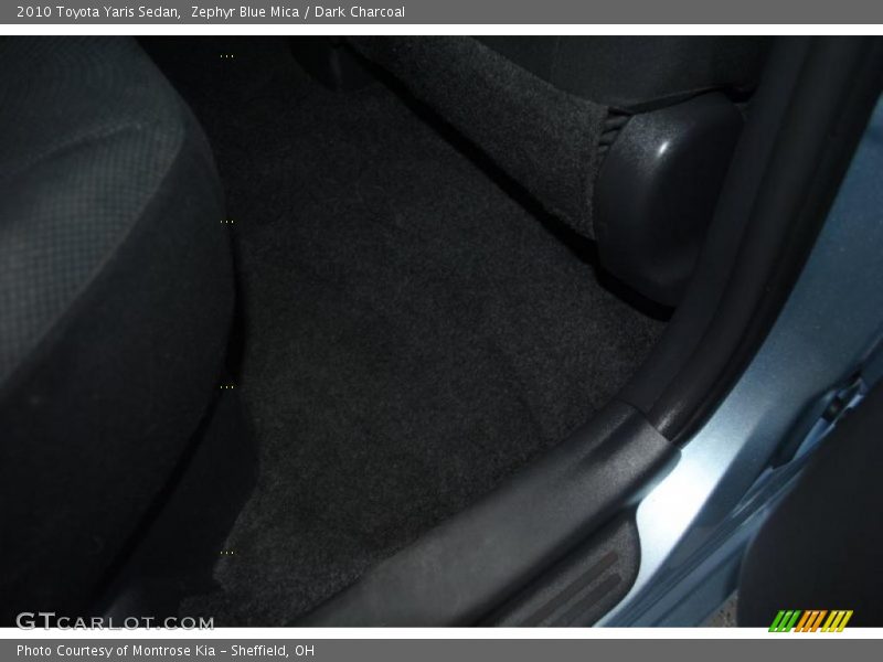 Zephyr Blue Mica / Dark Charcoal 2010 Toyota Yaris Sedan