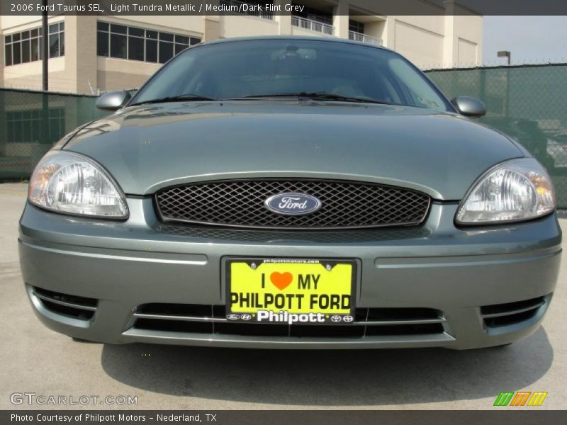 Light Tundra Metallic / Medium/Dark Flint Grey 2006 Ford Taurus SEL