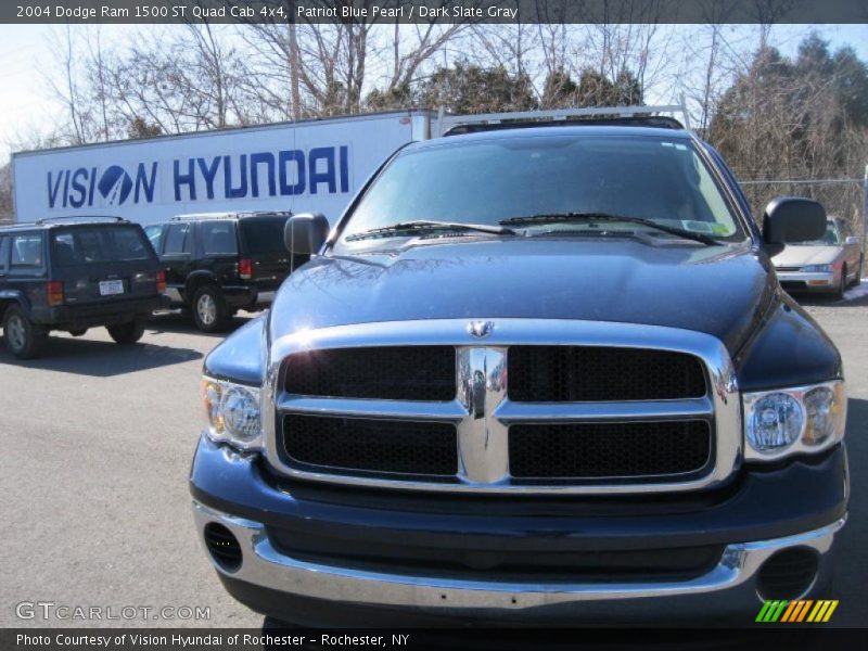 Patriot Blue Pearl / Dark Slate Gray 2004 Dodge Ram 1500 ST Quad Cab 4x4