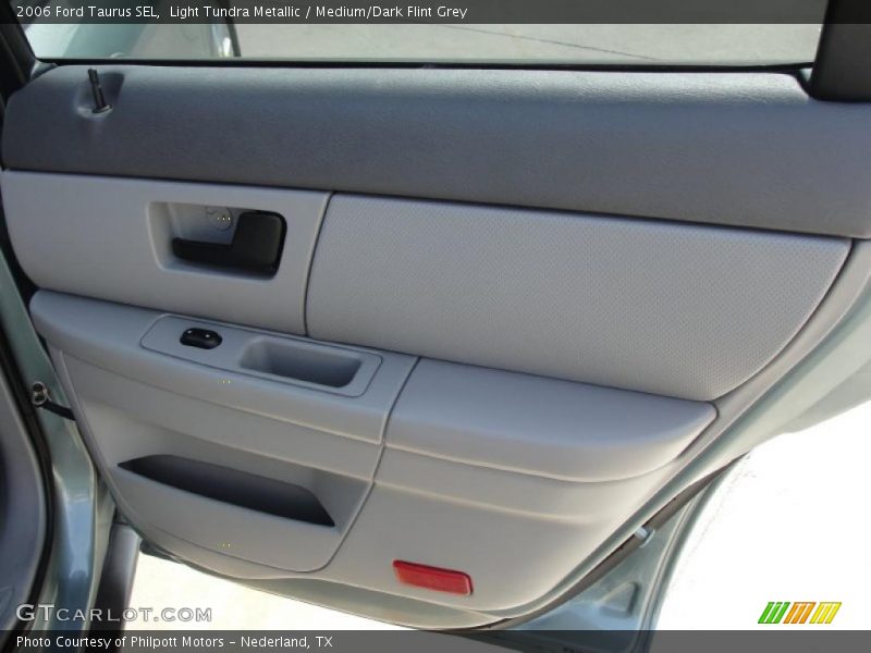 Light Tundra Metallic / Medium/Dark Flint Grey 2006 Ford Taurus SEL