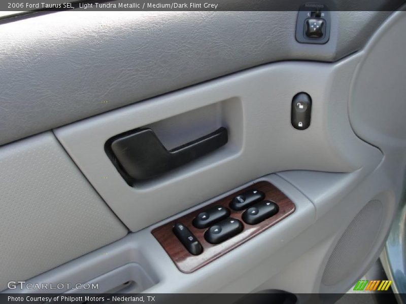 Light Tundra Metallic / Medium/Dark Flint Grey 2006 Ford Taurus SEL