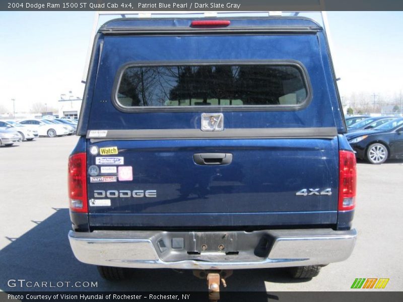 Patriot Blue Pearl / Dark Slate Gray 2004 Dodge Ram 1500 ST Quad Cab 4x4