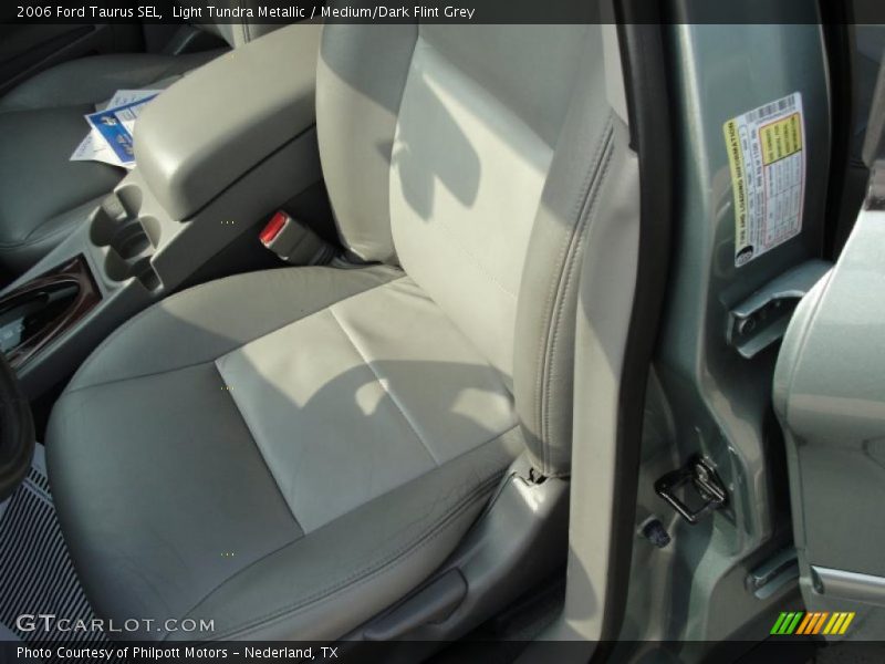 Light Tundra Metallic / Medium/Dark Flint Grey 2006 Ford Taurus SEL