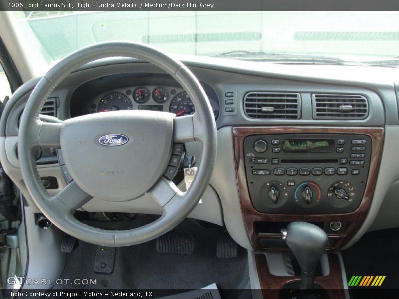 Light Tundra Metallic / Medium/Dark Flint Grey 2006 Ford Taurus SEL