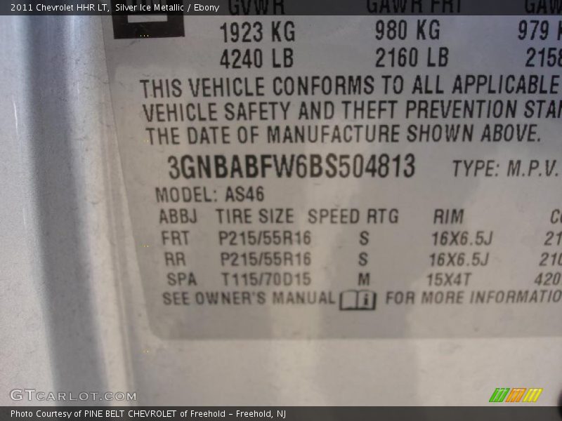 Silver Ice Metallic / Ebony 2011 Chevrolet HHR LT