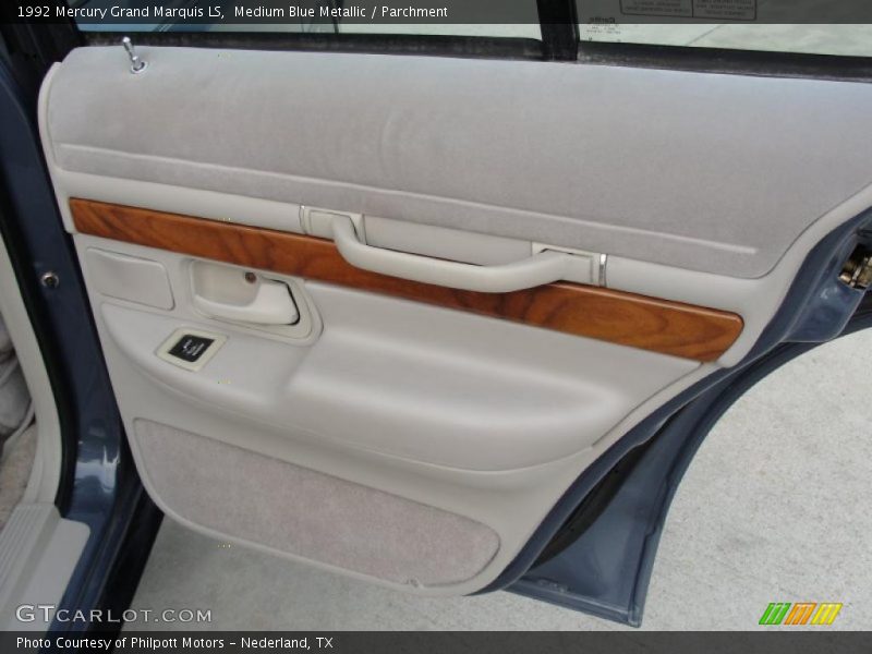 Medium Blue Metallic / Parchment 1992 Mercury Grand Marquis LS