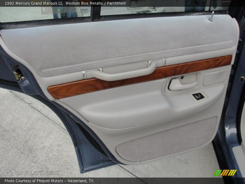 Medium Blue Metallic / Parchment 1992 Mercury Grand Marquis LS