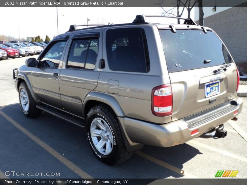 Bronzed Gray Metallic / Charcoal 2002 Nissan Pathfinder LE 4x4