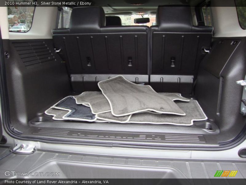 Silver Stone Metallic / Ebony 2010 Hummer H3