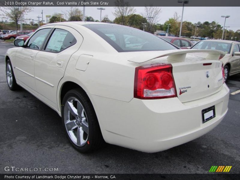 Cool Vanilla / Dark Slate Gray 2010 Dodge Charger Rallye