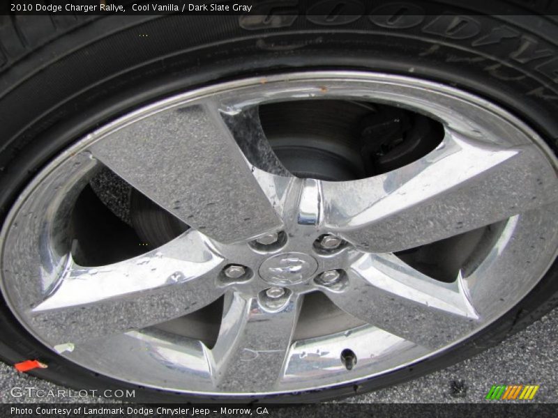 Cool Vanilla / Dark Slate Gray 2010 Dodge Charger Rallye