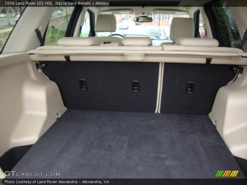  2009 LR2 HSE Trunk