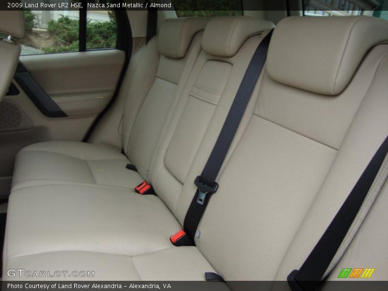  2009 LR2 HSE Almond Interior