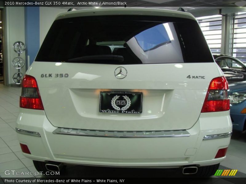 Arctic White / Almond/Black 2010 Mercedes-Benz GLK 350 4Matic