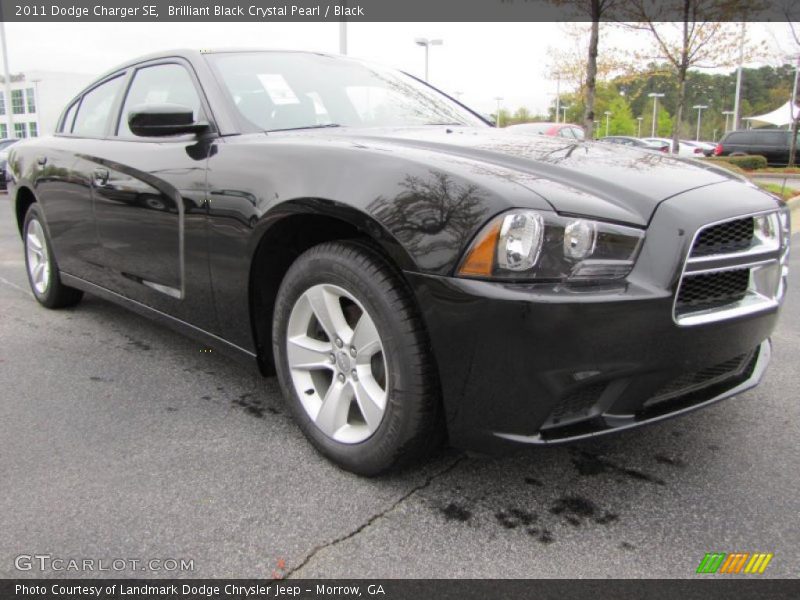 Front 3/4 View of 2011 Charger SE