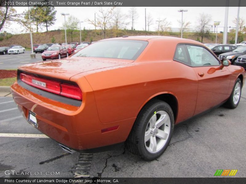 Toxic Orange Pearl / Dark Slate Gray 2011 Dodge Challenger SE