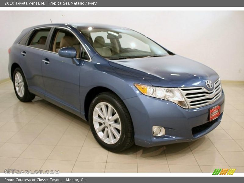Tropical Sea Metallic / Ivory 2010 Toyota Venza I4
