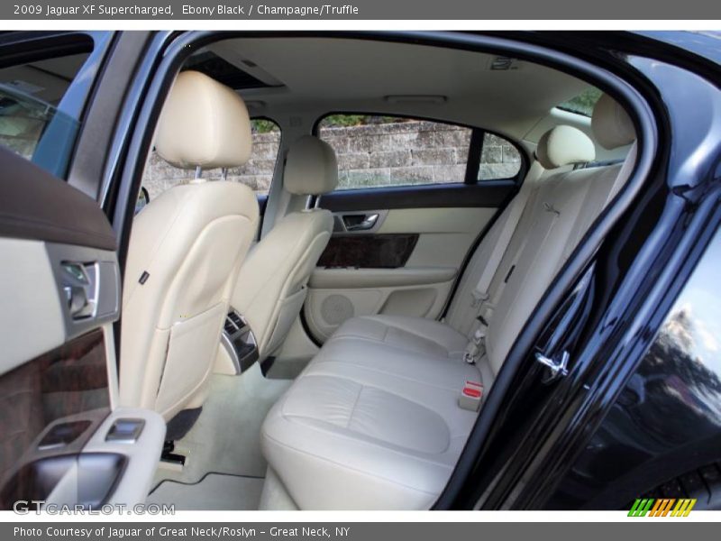 Ebony Black / Champagne/Truffle 2009 Jaguar XF Supercharged