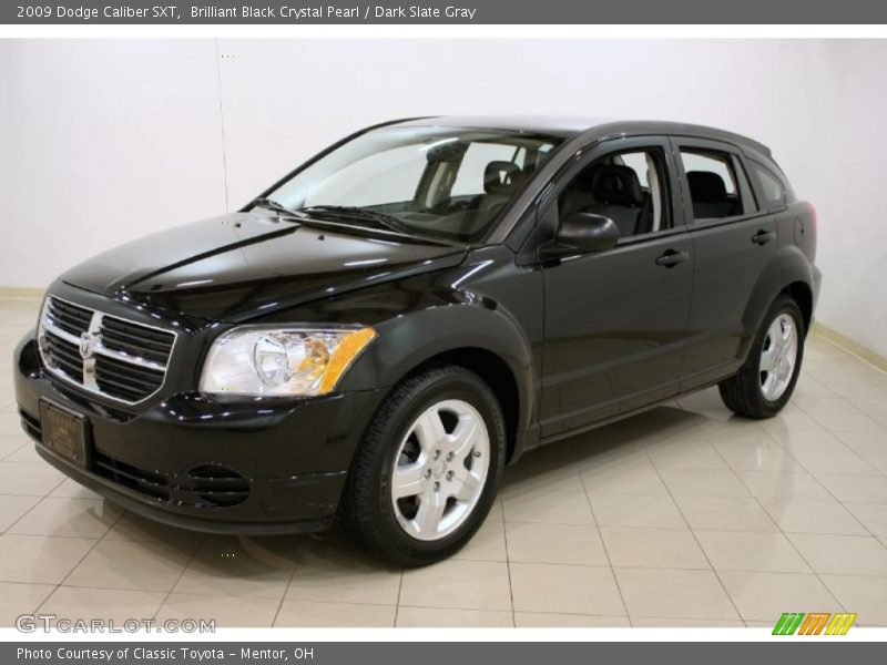 Brilliant Black Crystal Pearl / Dark Slate Gray 2009 Dodge Caliber SXT