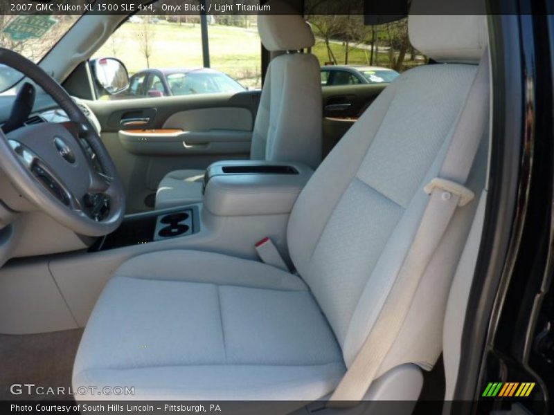 Onyx Black / Light Titanium 2007 GMC Yukon XL 1500 SLE 4x4