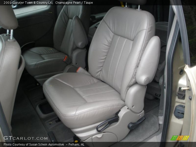  2001 Town & Country LXi Taupe Interior