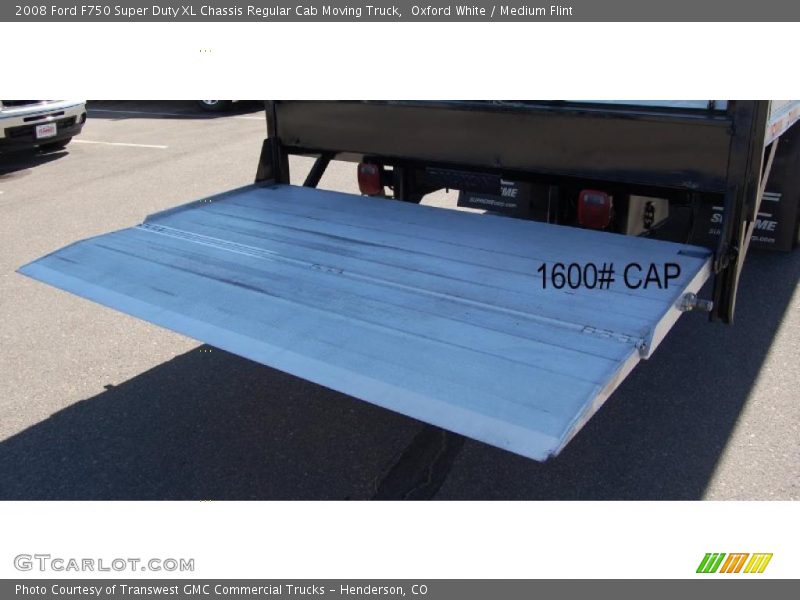 Oxford White / Medium Flint 2008 Ford F750 Super Duty XL Chassis Regular Cab Moving Truck