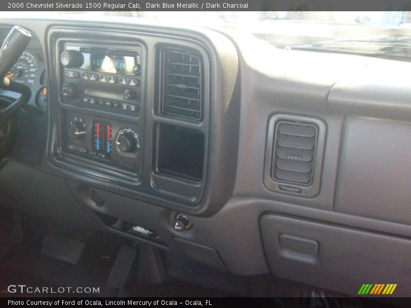 Dark Blue Metallic / Dark Charcoal 2006 Chevrolet Silverado 1500 Regular Cab