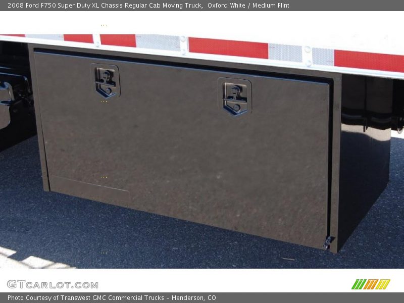 Oxford White / Medium Flint 2008 Ford F750 Super Duty XL Chassis Regular Cab Moving Truck