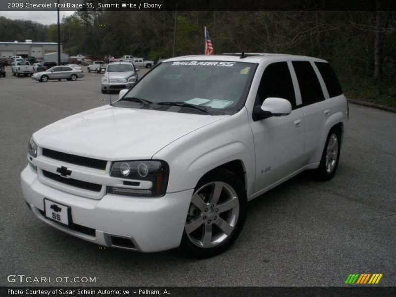 Front 3/4 View of 2008 TrailBlazer SS