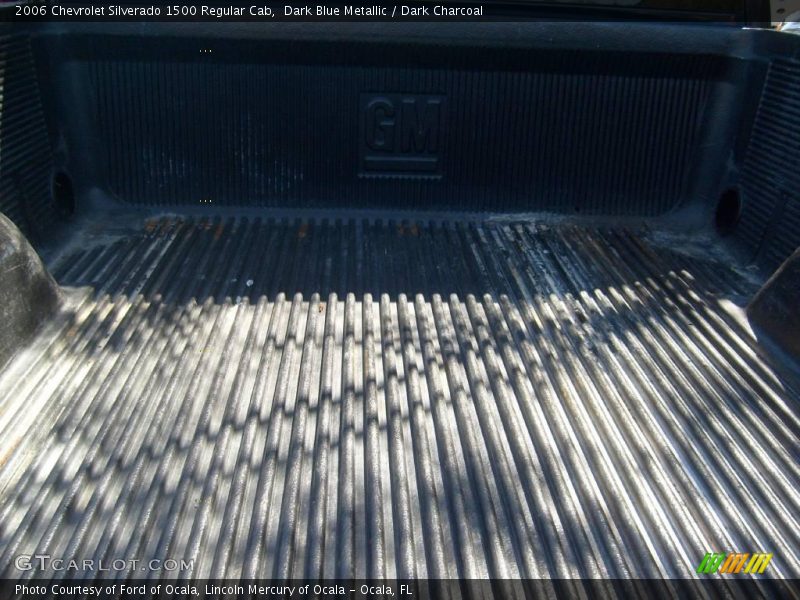 Dark Blue Metallic / Dark Charcoal 2006 Chevrolet Silverado 1500 Regular Cab