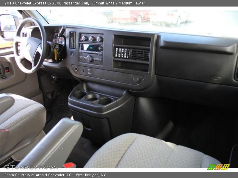 Summit White / Medium Pewter 2010 Chevrolet Express LS 3500 Passenger Van