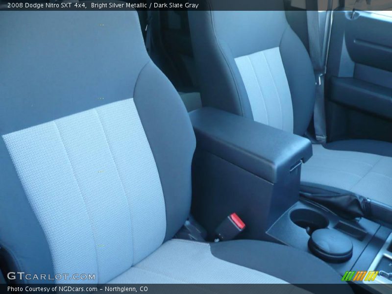 Bright Silver Metallic / Dark Slate Gray 2008 Dodge Nitro SXT 4x4