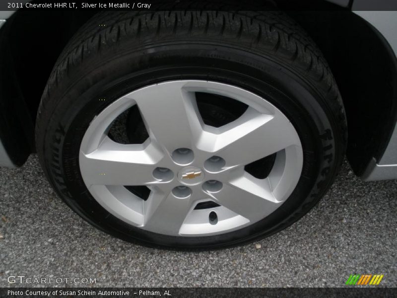 Silver Ice Metallic / Gray 2011 Chevrolet HHR LT