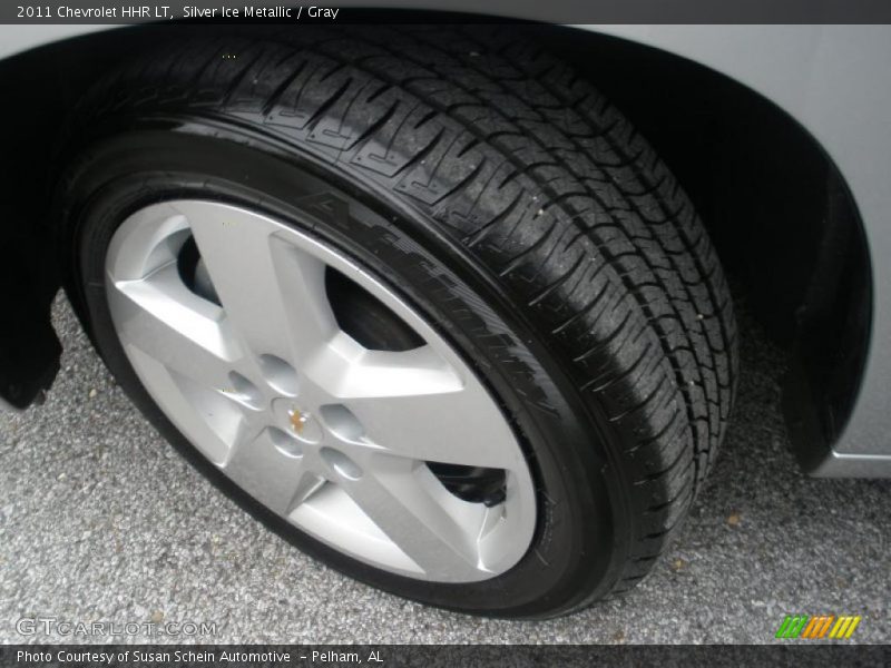 Silver Ice Metallic / Gray 2011 Chevrolet HHR LT