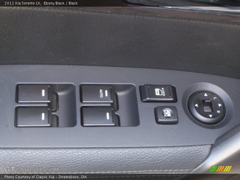 Ebony Black / Black 2011 Kia Sorento LX