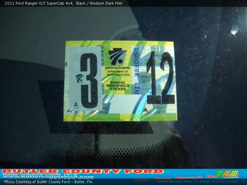 Black / Medium Dark Flint 2011 Ford Ranger XLT SuperCab 4x4