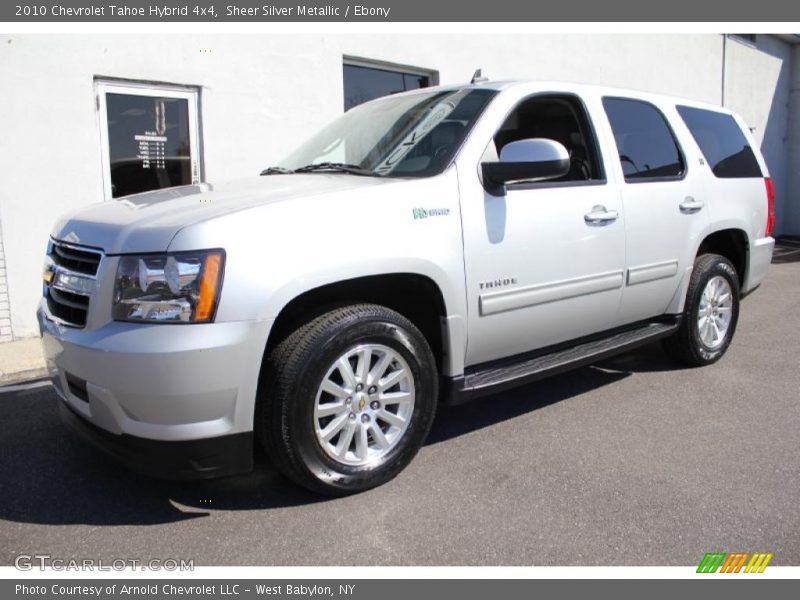 Front 3/4 View of 2010 Tahoe Hybrid 4x4