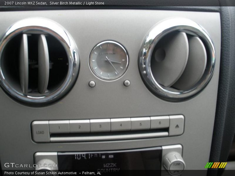 Silver Birch Metallic / Light Stone 2007 Lincoln MKZ Sedan