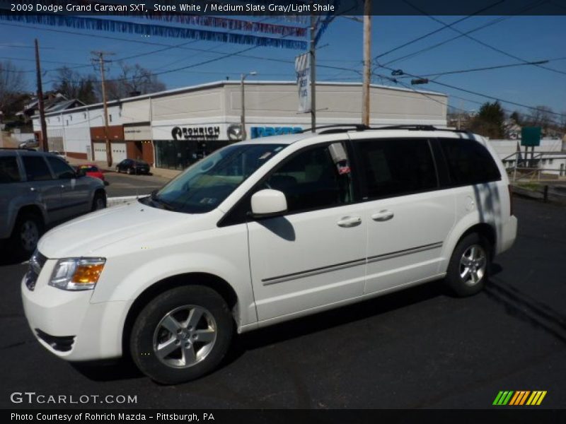 Stone White / Medium Slate Gray/Light Shale 2009 Dodge Grand Caravan SXT