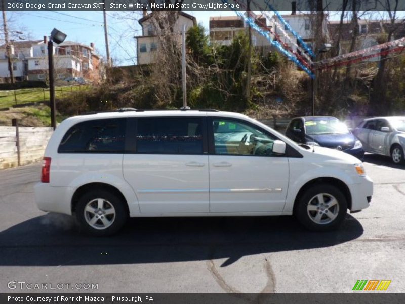 Stone White / Medium Slate Gray/Light Shale 2009 Dodge Grand Caravan SXT