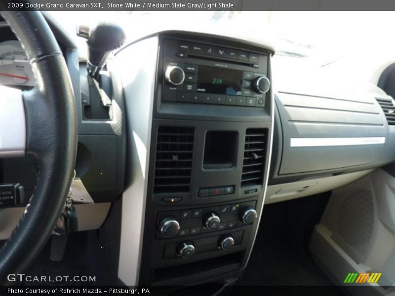 Stone White / Medium Slate Gray/Light Shale 2009 Dodge Grand Caravan SXT