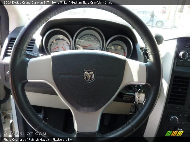 Stone White / Medium Slate Gray/Light Shale 2009 Dodge Grand Caravan SXT