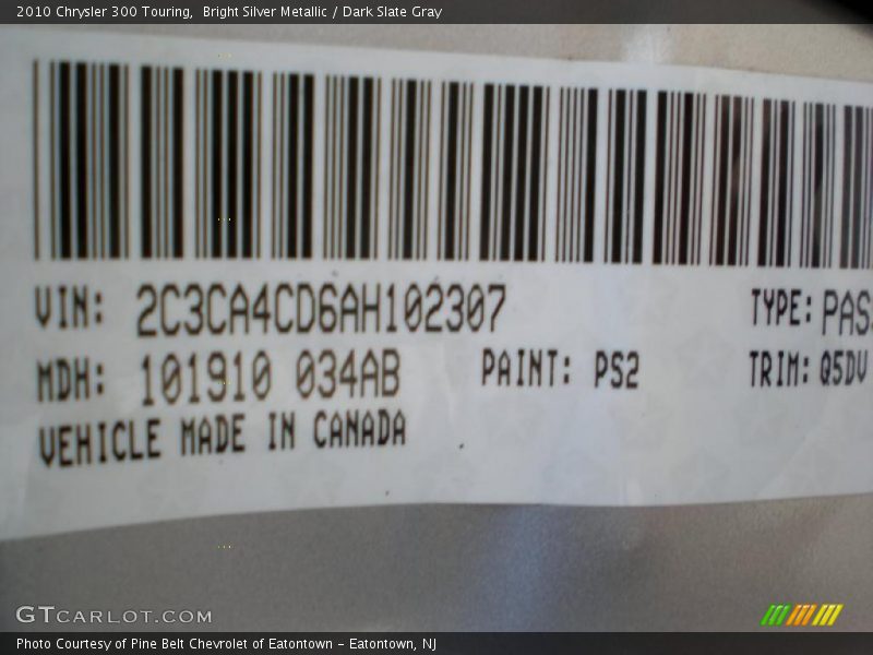 Bright Silver Metallic / Dark Slate Gray 2010 Chrysler 300 Touring