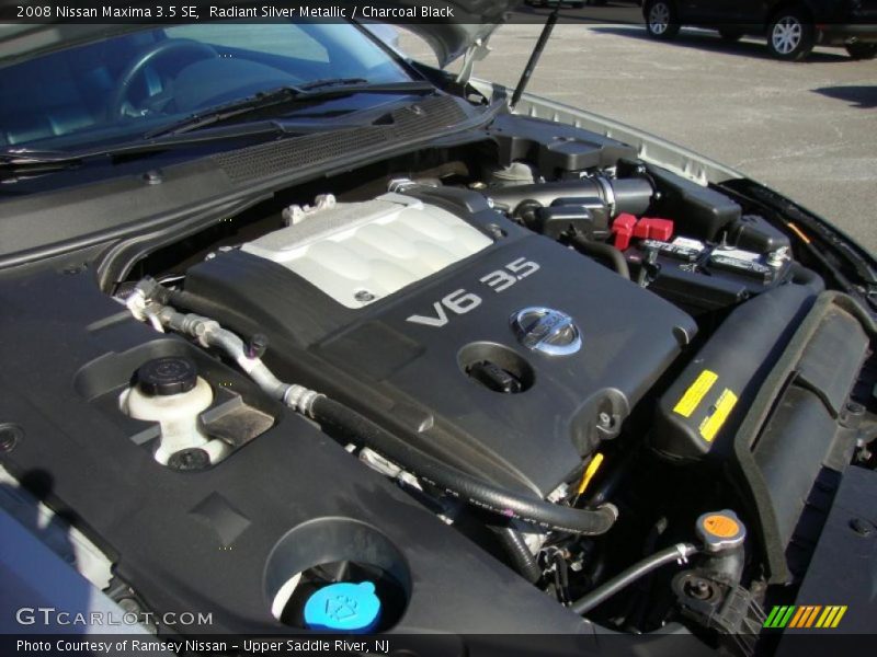 Radiant Silver Metallic / Charcoal Black 2008 Nissan Maxima 3.5 SE