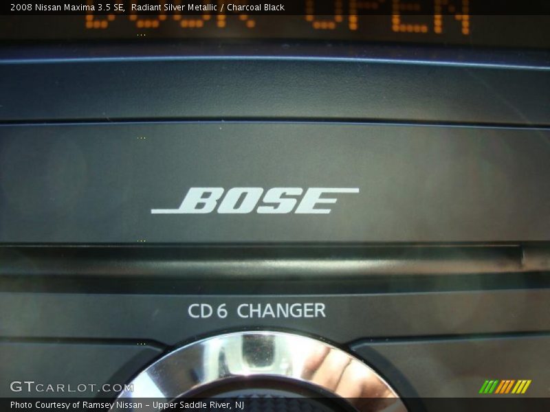 Radiant Silver Metallic / Charcoal Black 2008 Nissan Maxima 3.5 SE