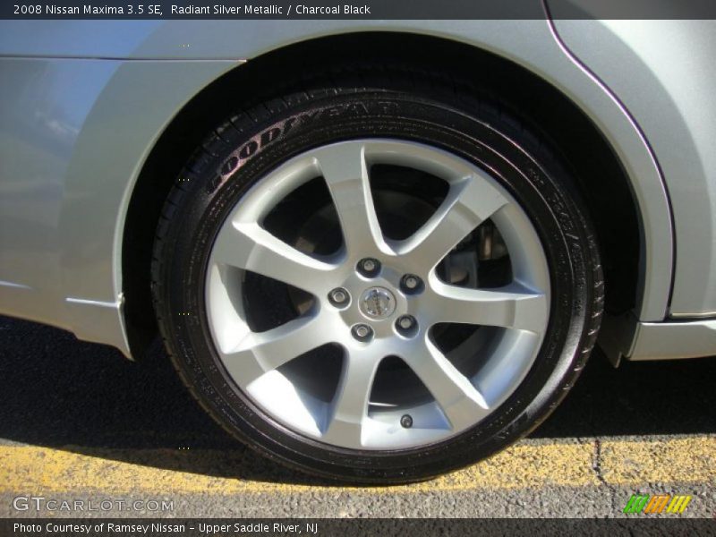 Radiant Silver Metallic / Charcoal Black 2008 Nissan Maxima 3.5 SE