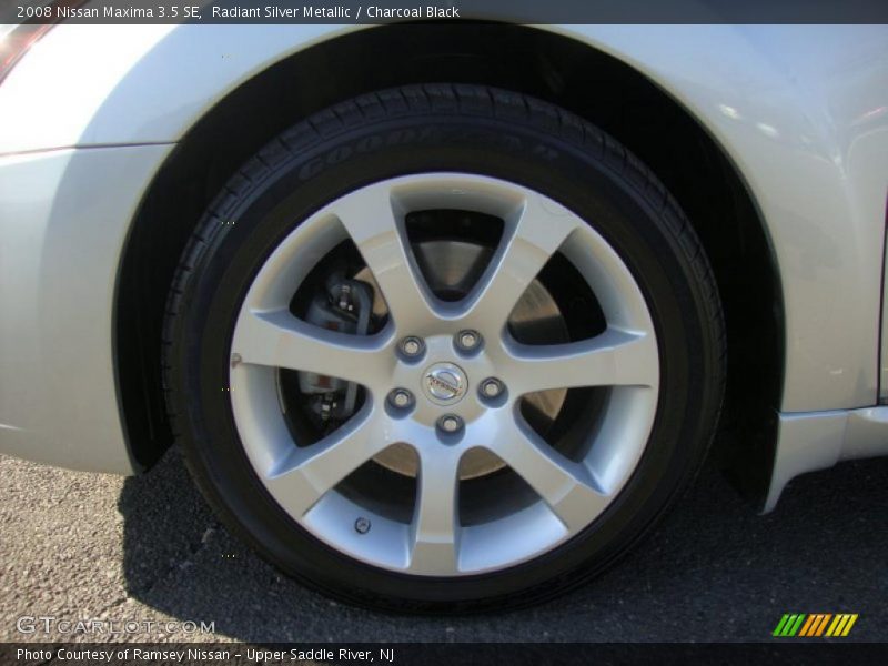 Radiant Silver Metallic / Charcoal Black 2008 Nissan Maxima 3.5 SE