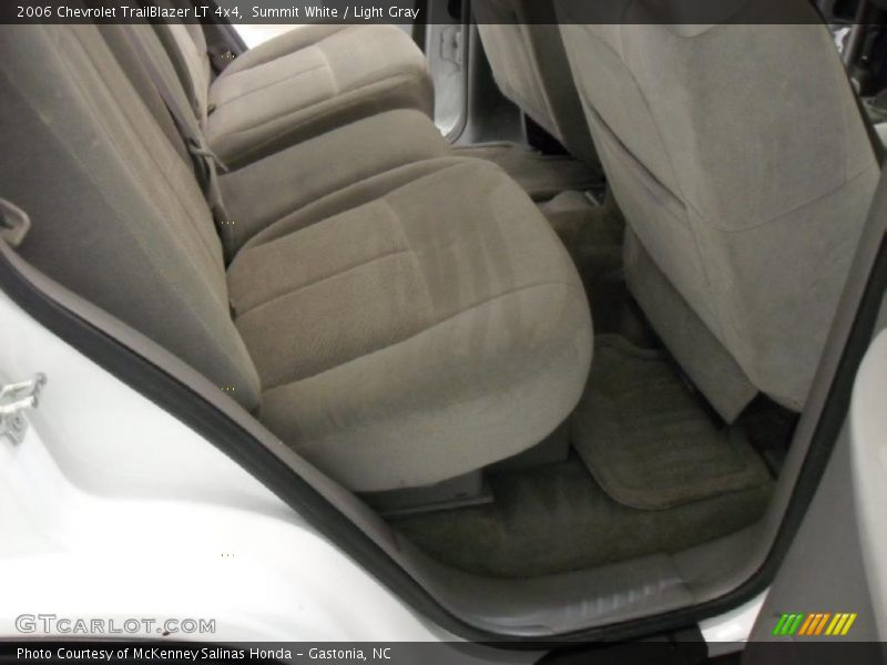 Summit White / Light Gray 2006 Chevrolet TrailBlazer LT 4x4