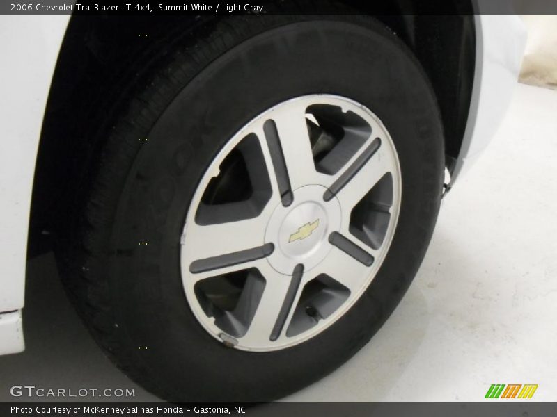Summit White / Light Gray 2006 Chevrolet TrailBlazer LT 4x4