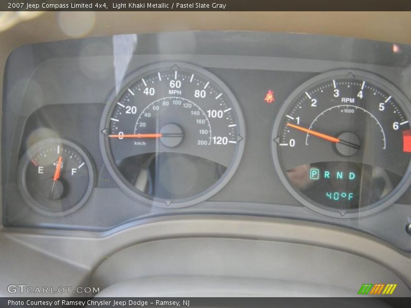 Light Khaki Metallic / Pastel Slate Gray 2007 Jeep Compass Limited 4x4
